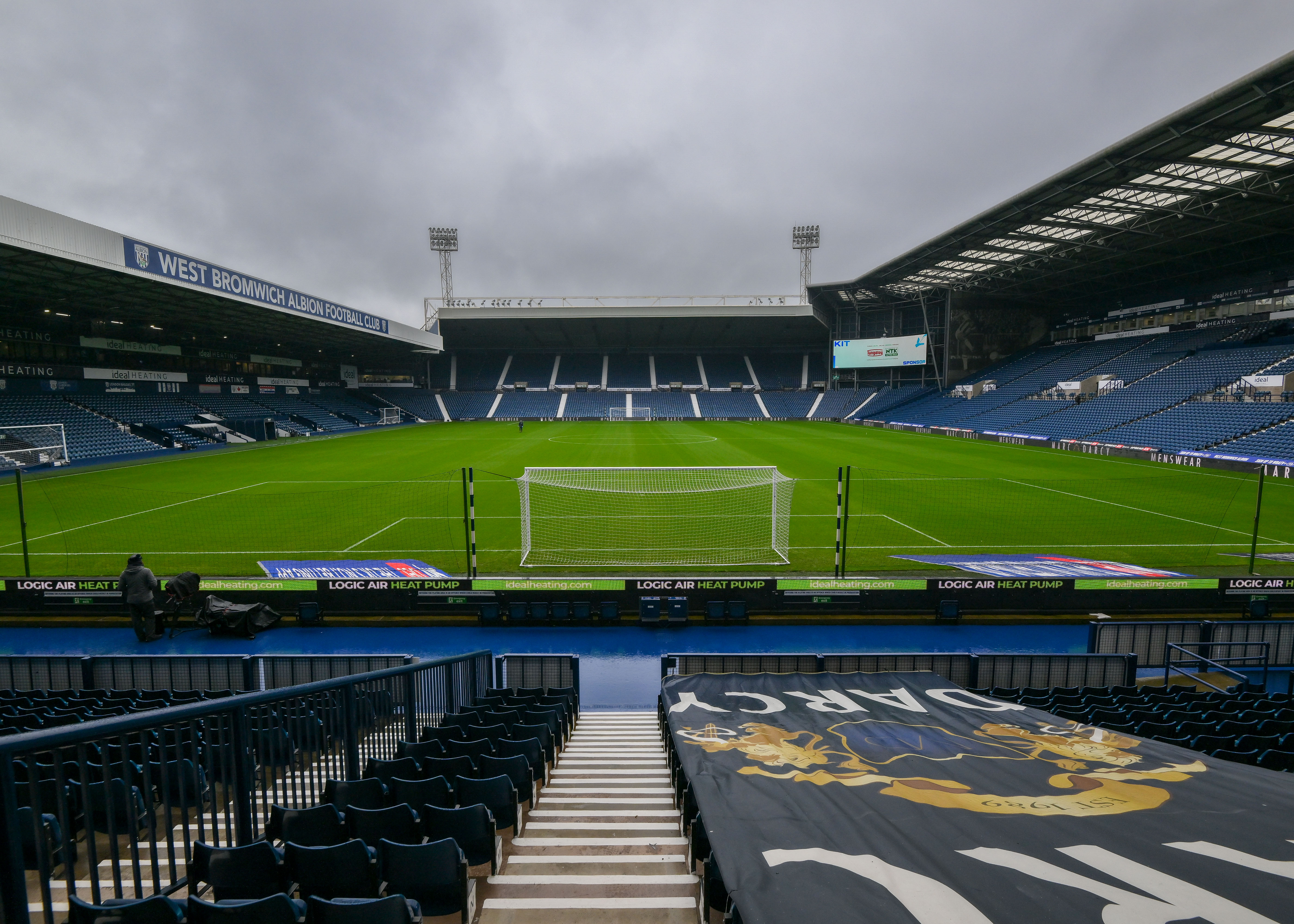 The Hawthorns