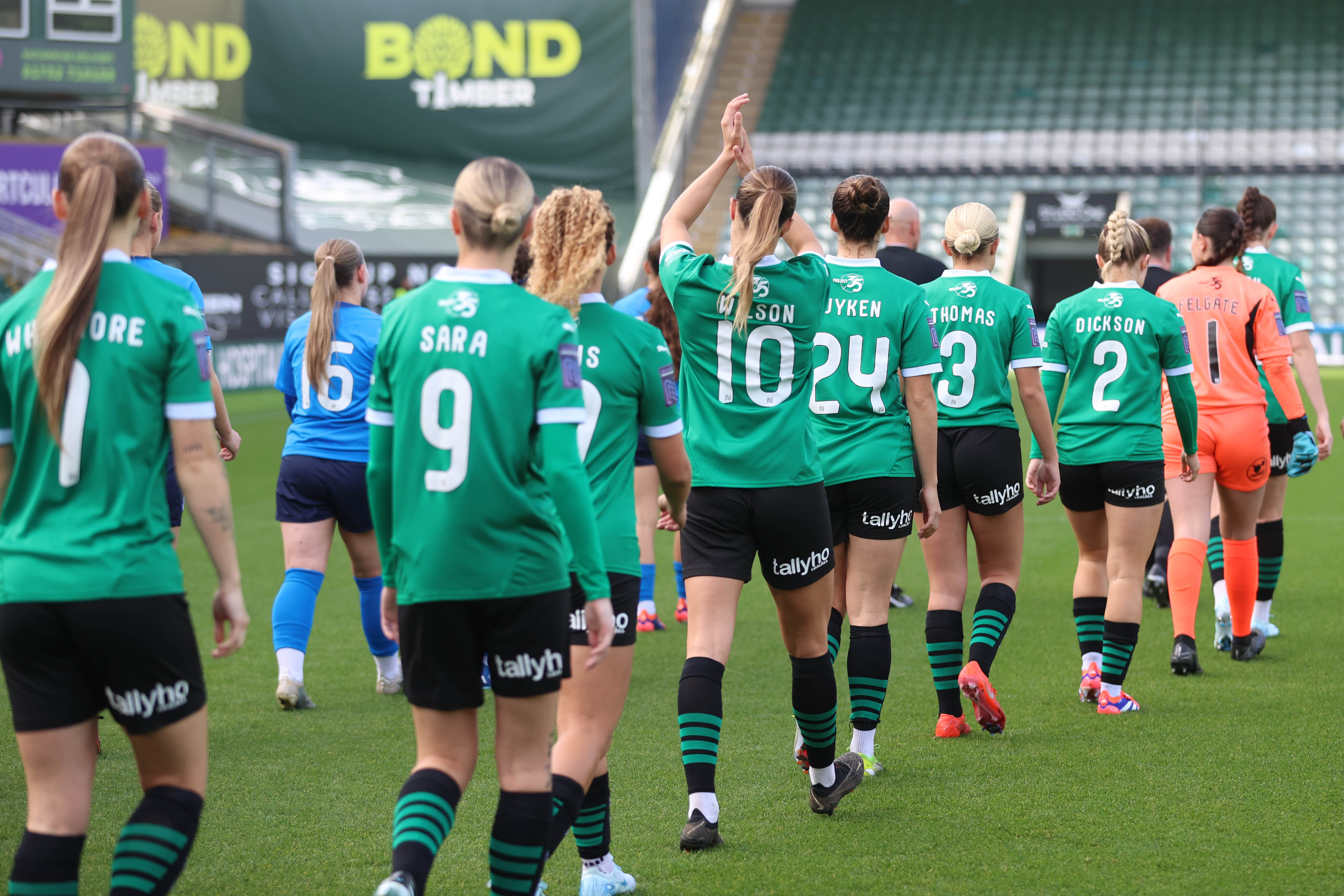 Plymouth Argyle women players walking out