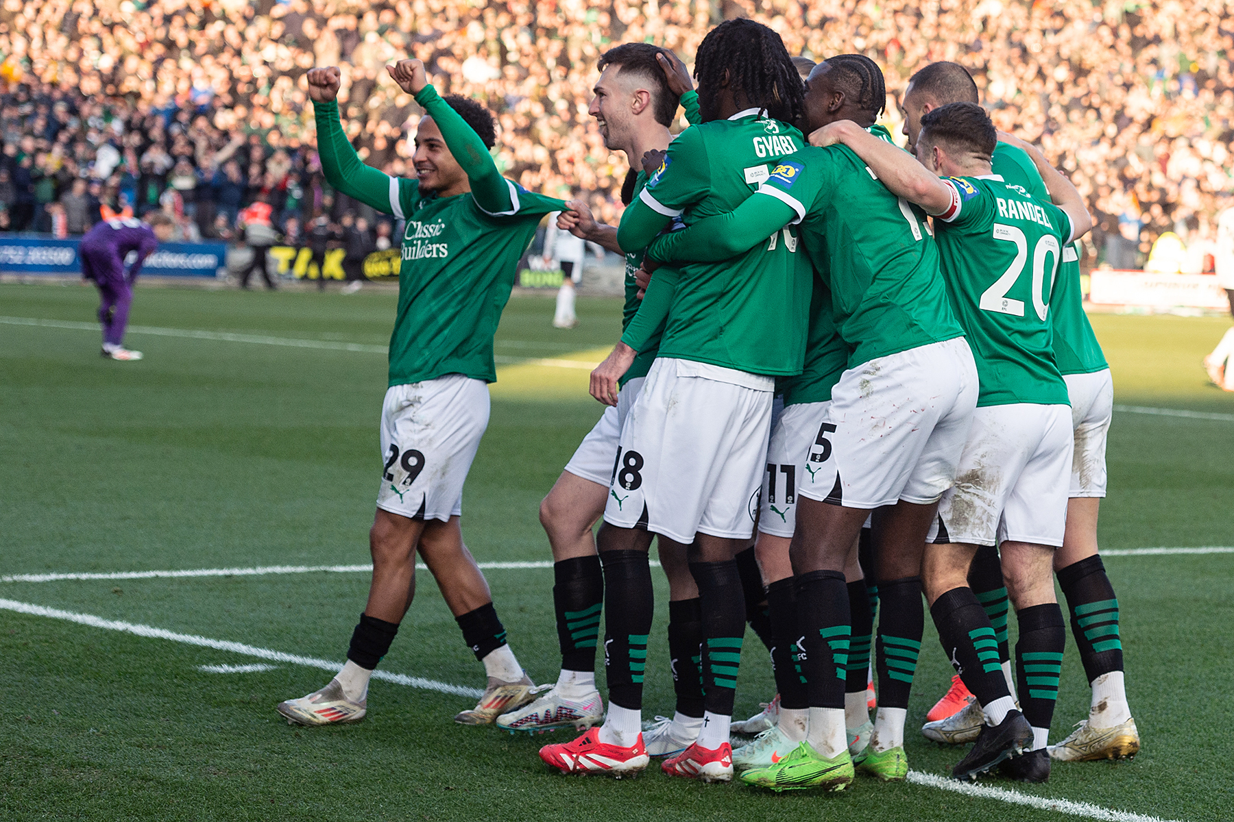 Celebrating the Liverpool goal