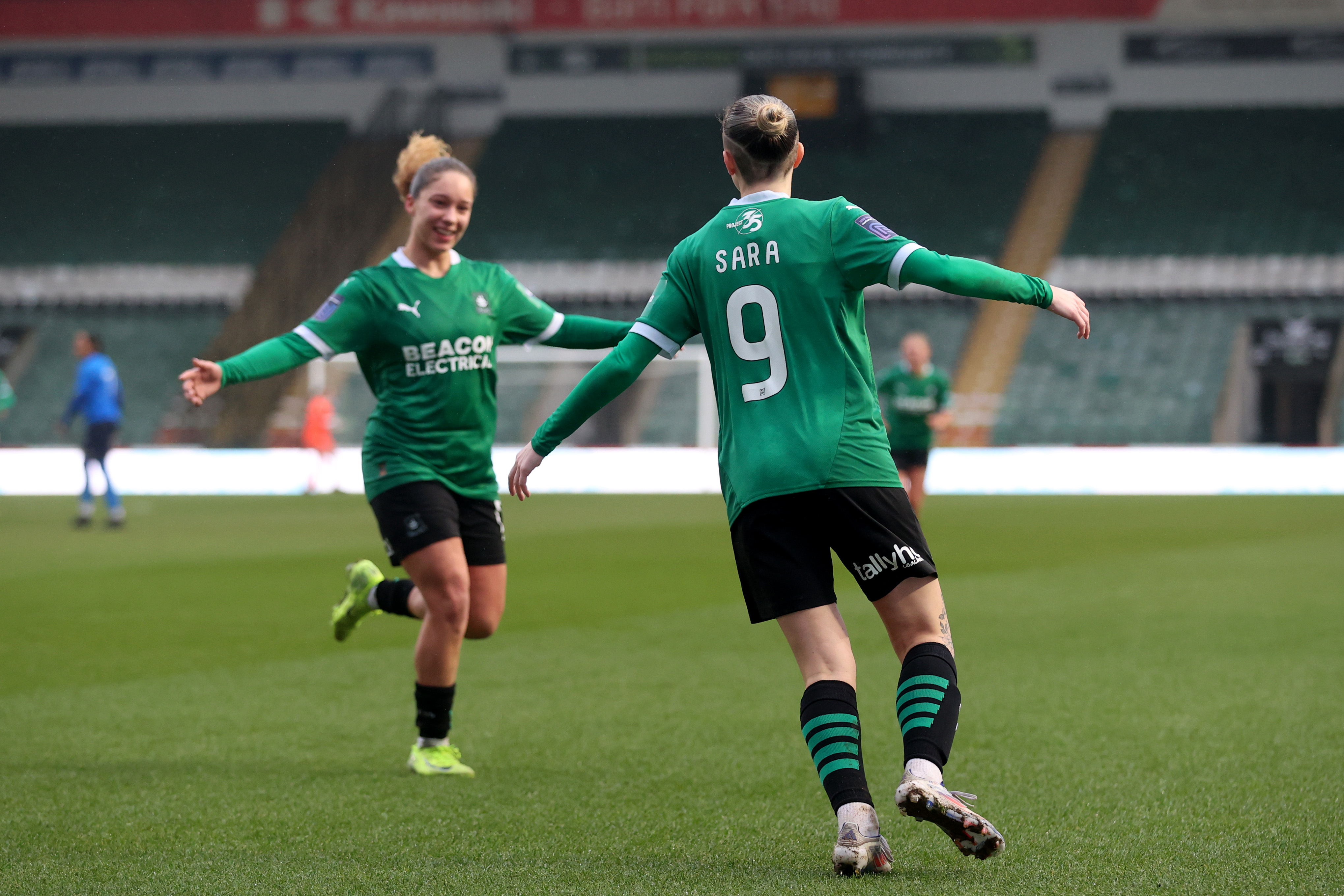 Argyle Women