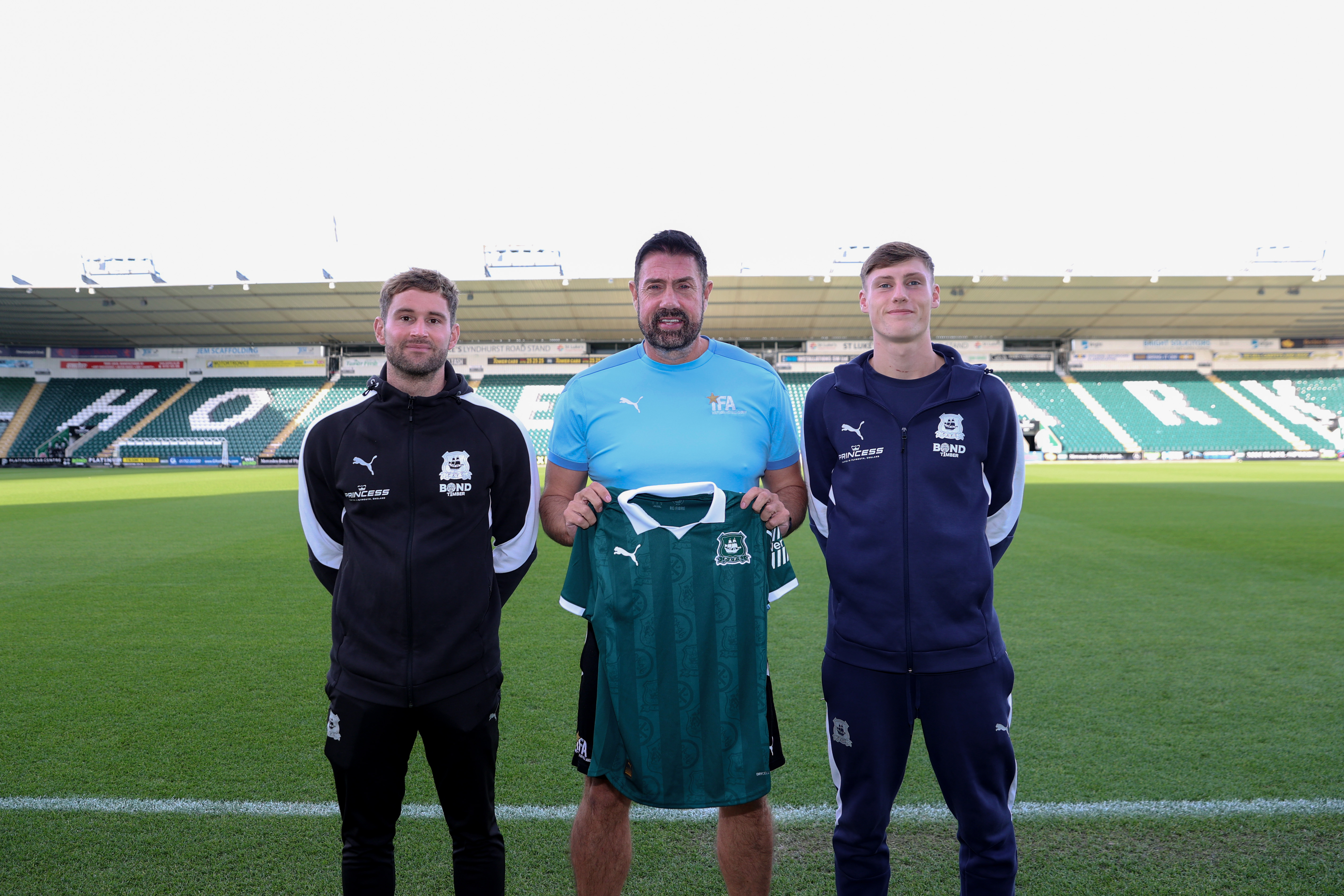 Argyle Academy renews partnership with Independent Football Academy.