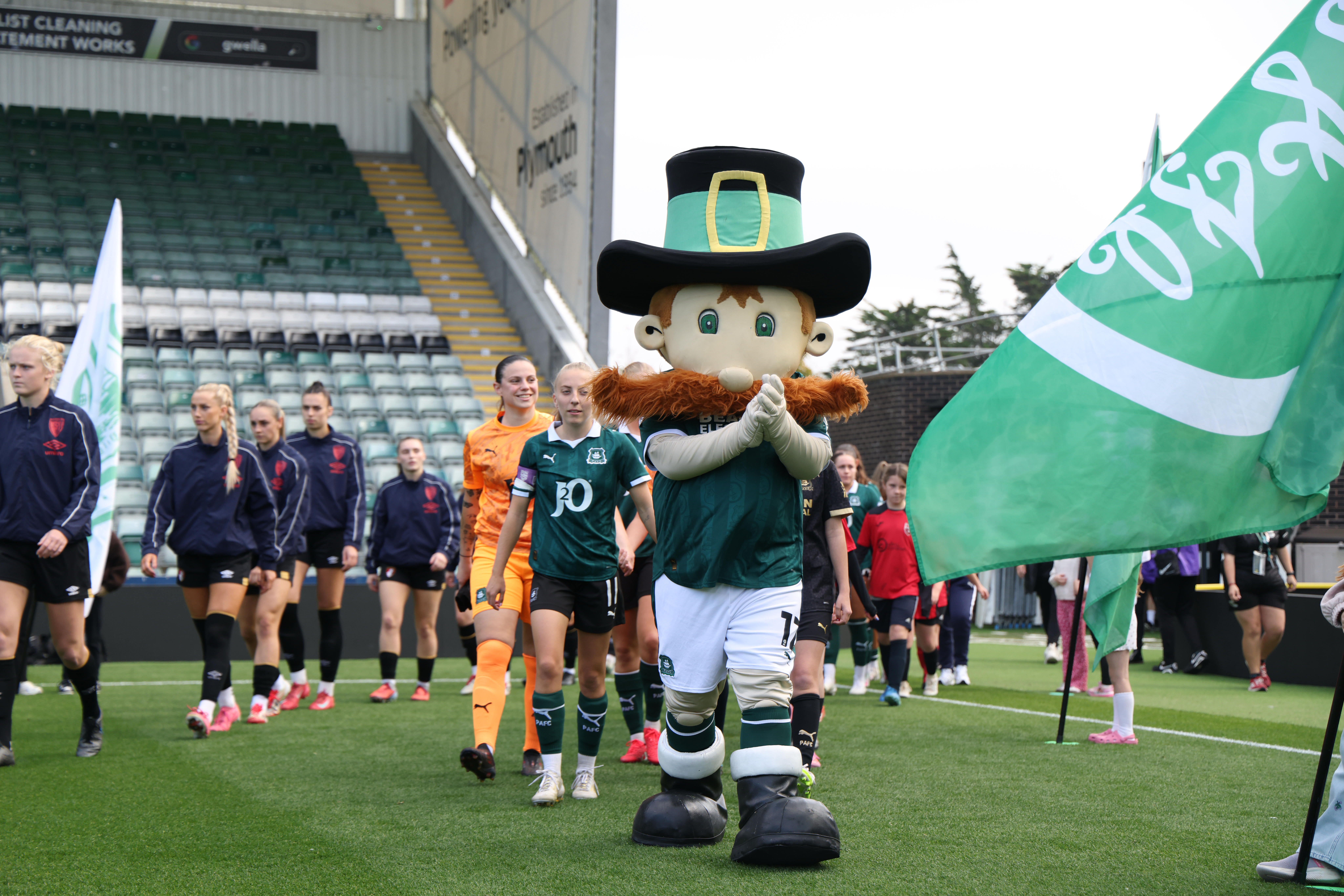 Argyle Women and Pilgrim Pete