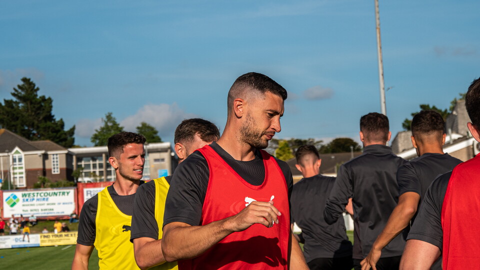 Alt-Look | Saltash United 