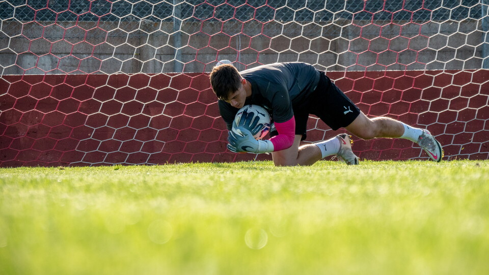 Alt-Look | Saltash United 