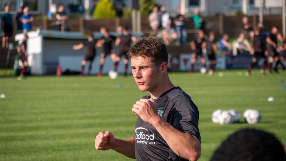 Alt-Look | Saltash United 