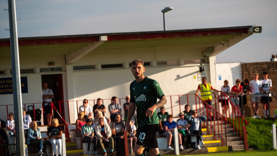 Alt-Look | Saltash United 