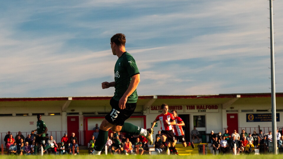 Alt-Look | Saltash United 