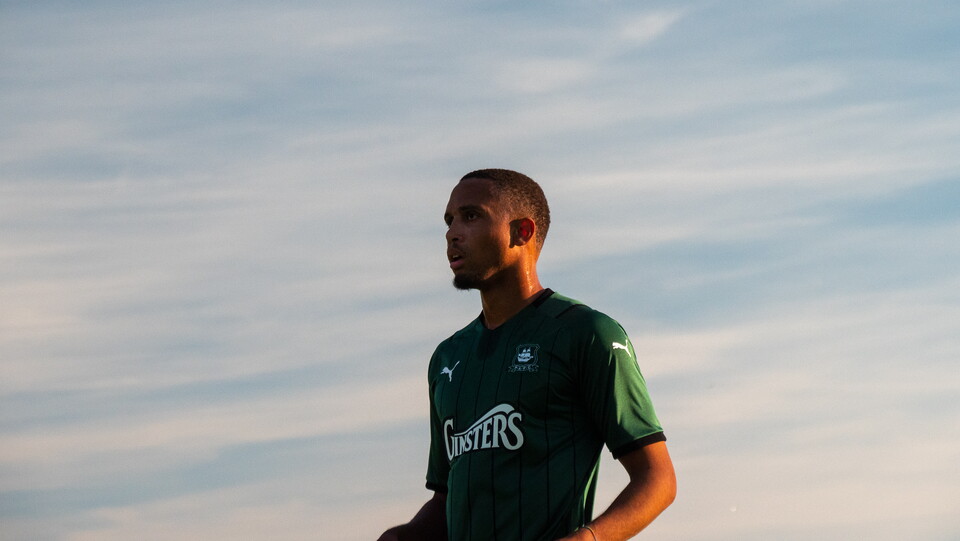 Alt-Look | Saltash United 