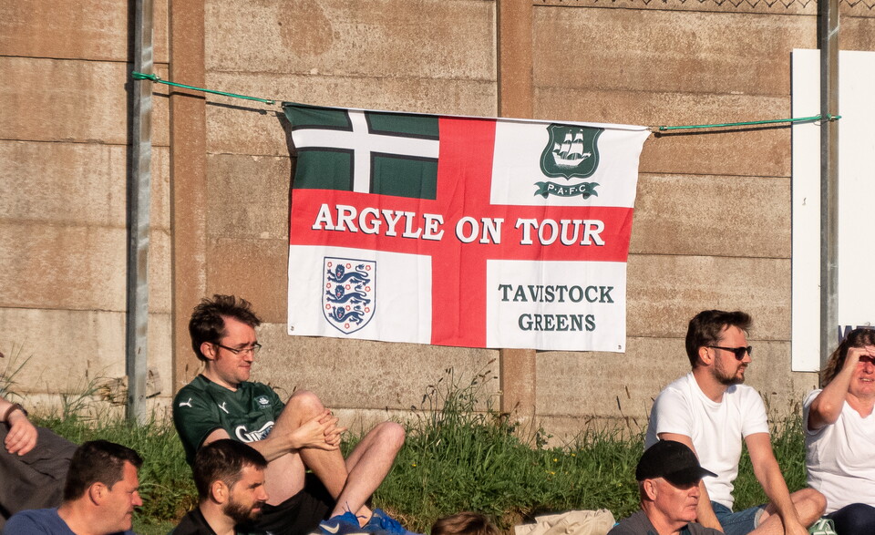 Alt-Look | Saltash United 