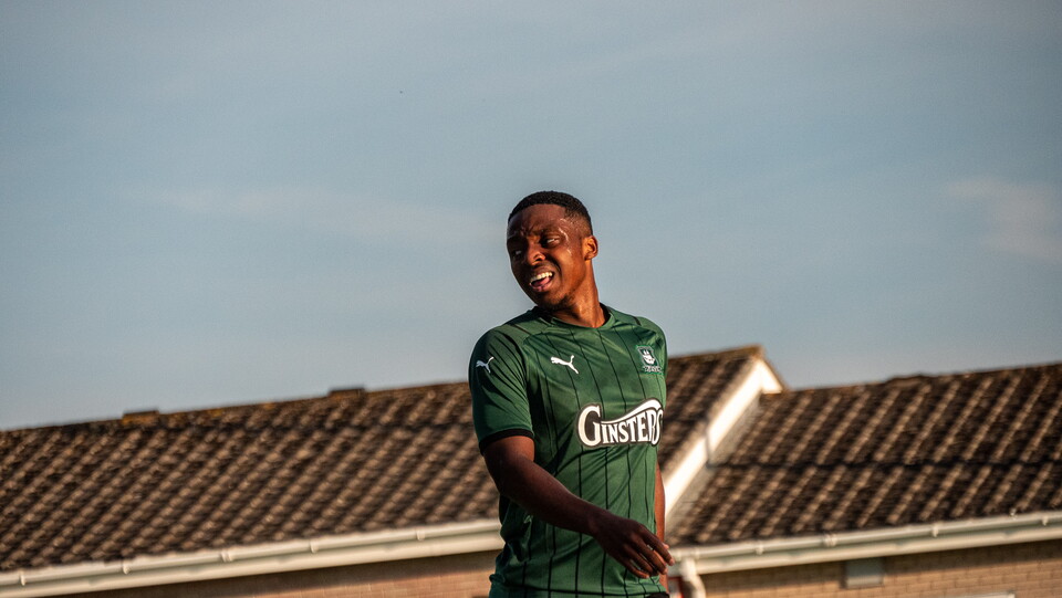 Alt-Look | Saltash United 