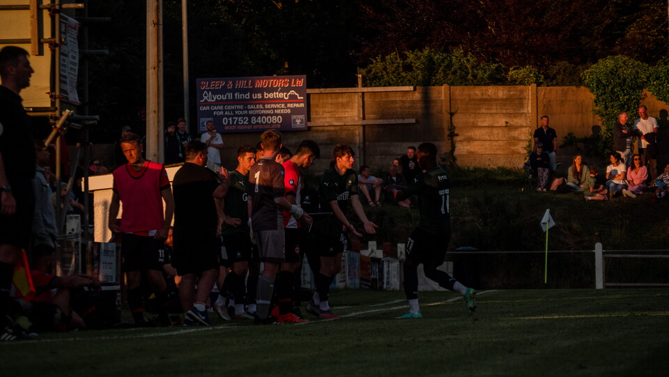 Alt-Look | Saltash United 