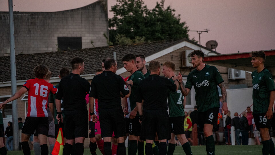 Alt-Look | Saltash United 