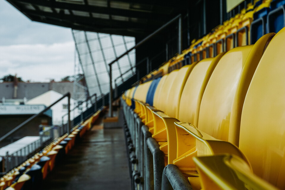 Alt-Look | Torquay United 