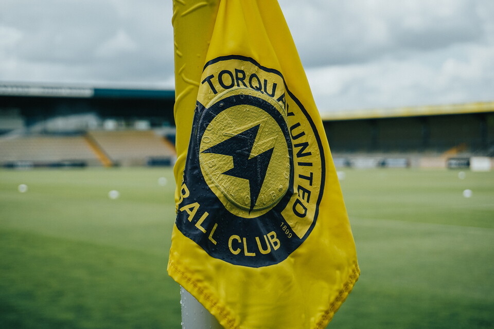 Alt-Look | Torquay United 