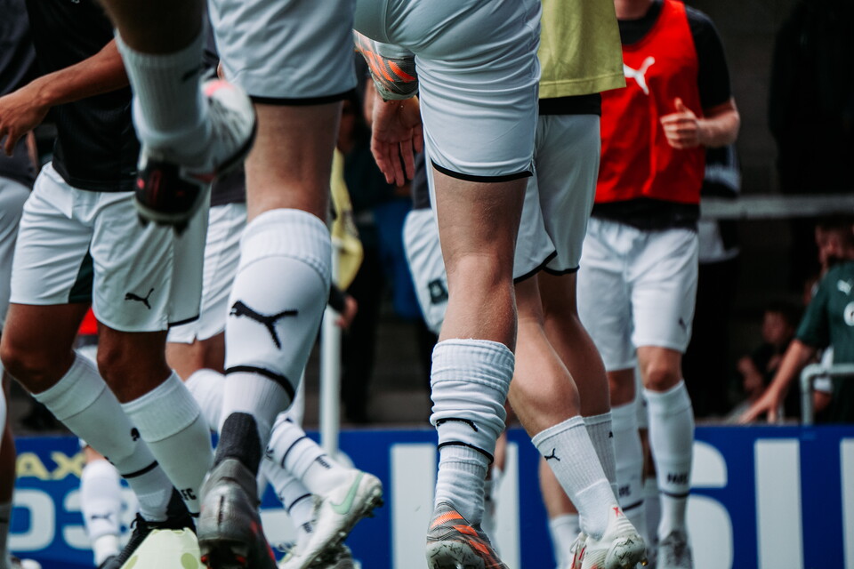 Alt-Look | Torquay United 