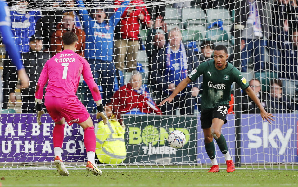 Argyle v Ipswich Town (H) - Match Gallery