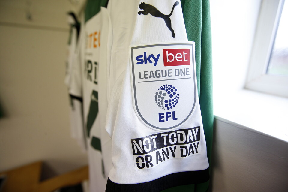 Cheltenham Town vs Argyle