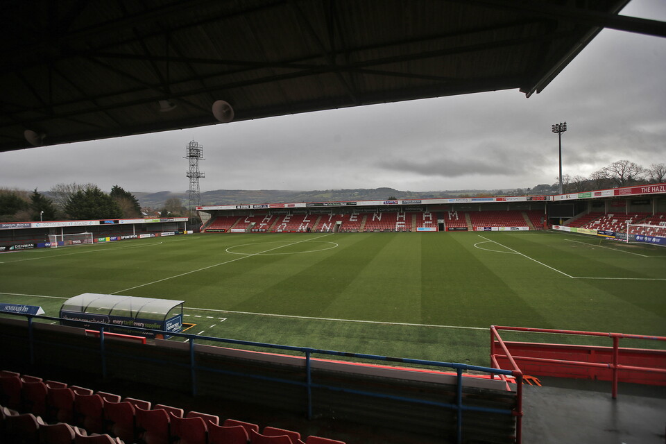 Cheltenham Town vs Argyle