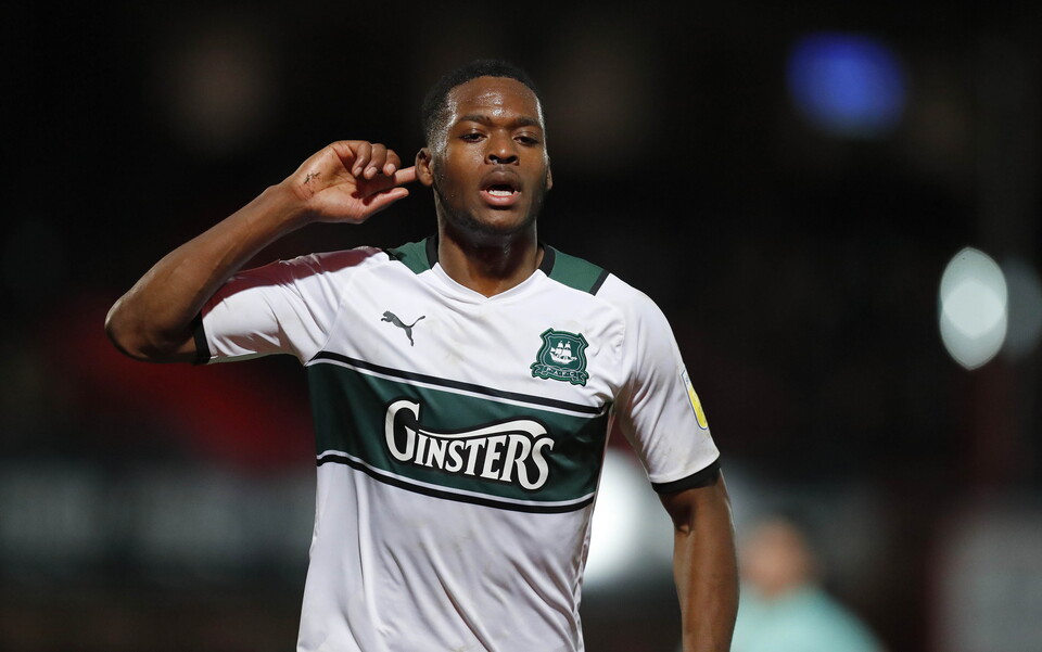 Cheltenham Town vs Argyle