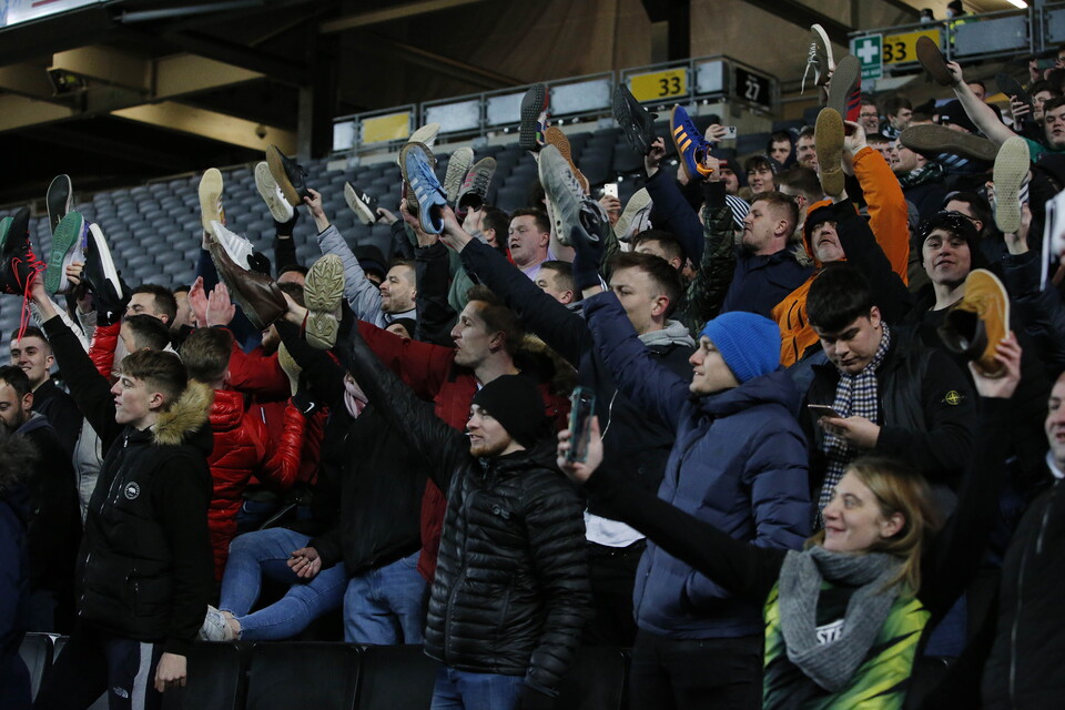 MK Dons v Argyle - Match Gallery