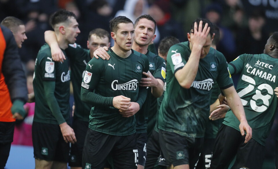 Gallery | Shrewsbury Town (H)