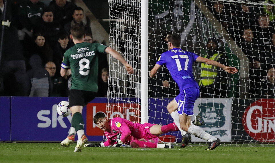 Argyle v Cheltenham Town