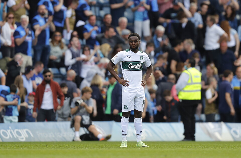 Wycombe Wanderers v Argyle