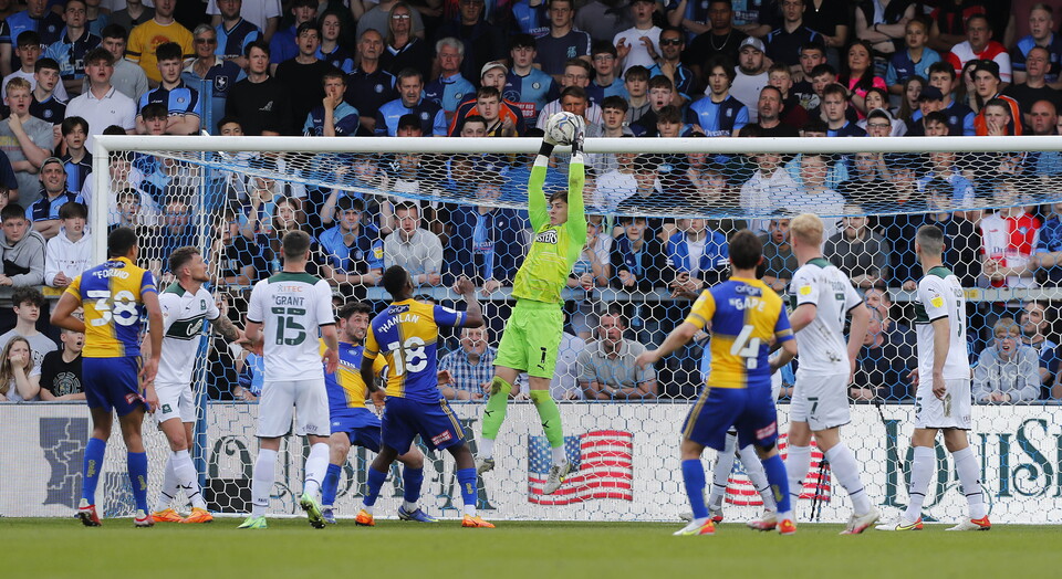 Wycombe Wanderers v Argyle