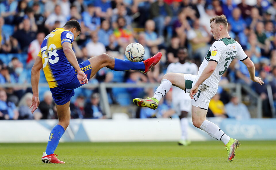 Wycombe Wanderers v Argyle