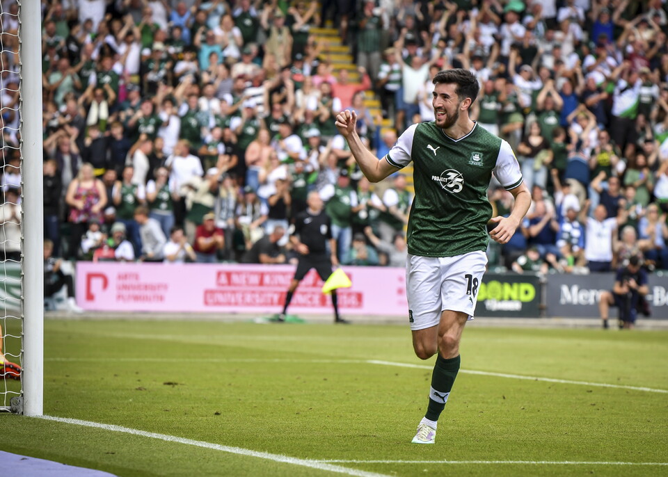 Gallery | Barnsley (H)