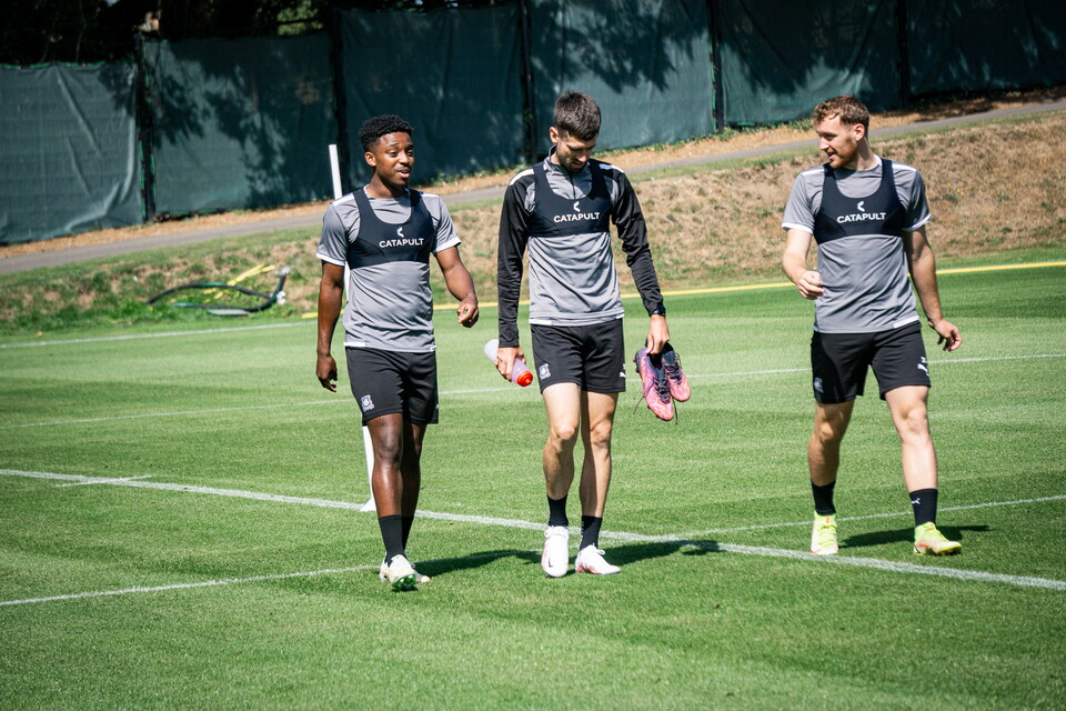 Gallery | Training Pre Barnsley 