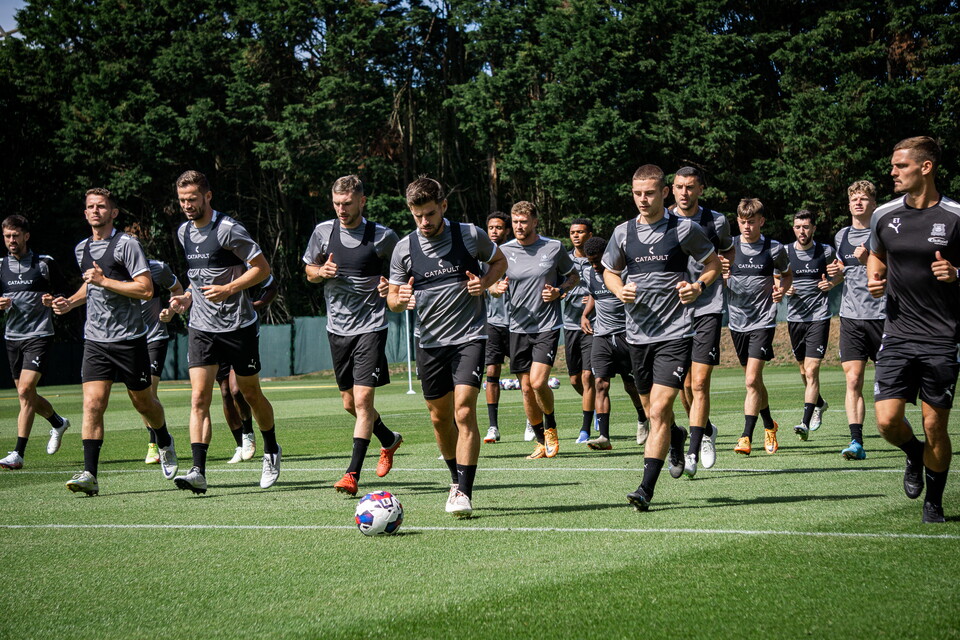 Gallery | Training Pre Barnsley 