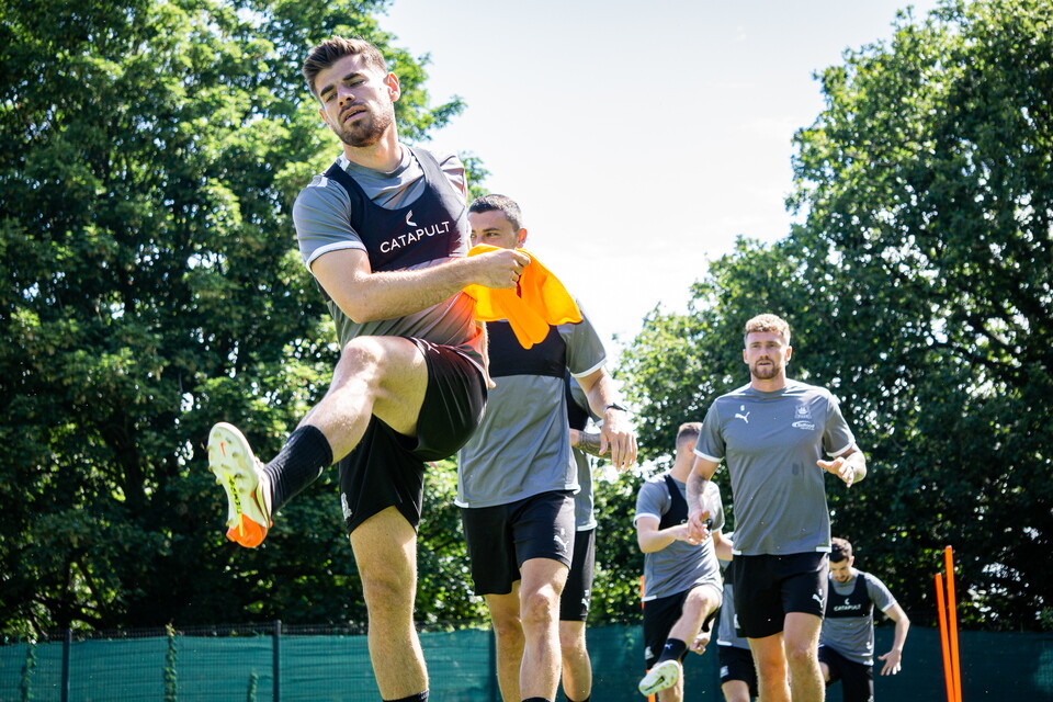 Gallery | Training Pre Barnsley 