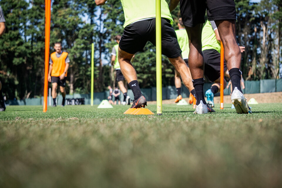 Gallery | Training Pre Barnsley 