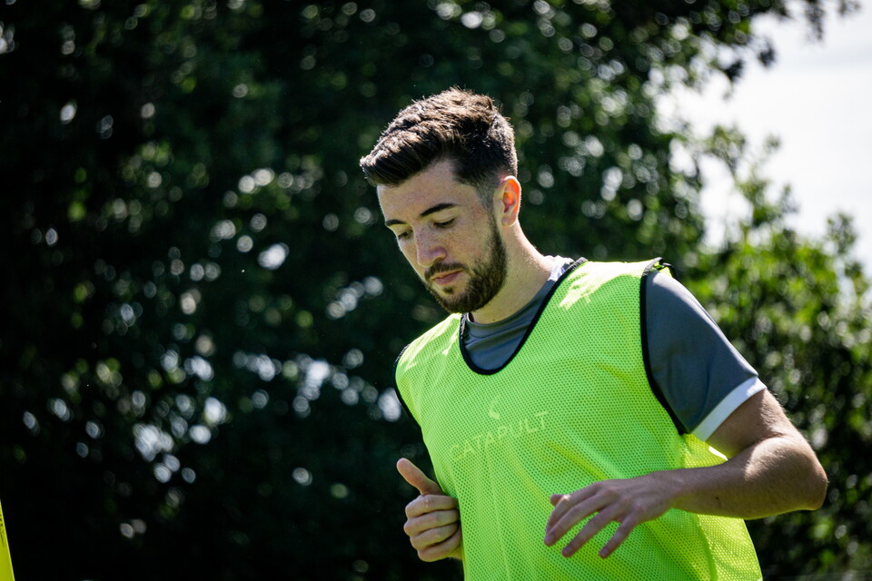 Gallery | Training Pre Barnsley 