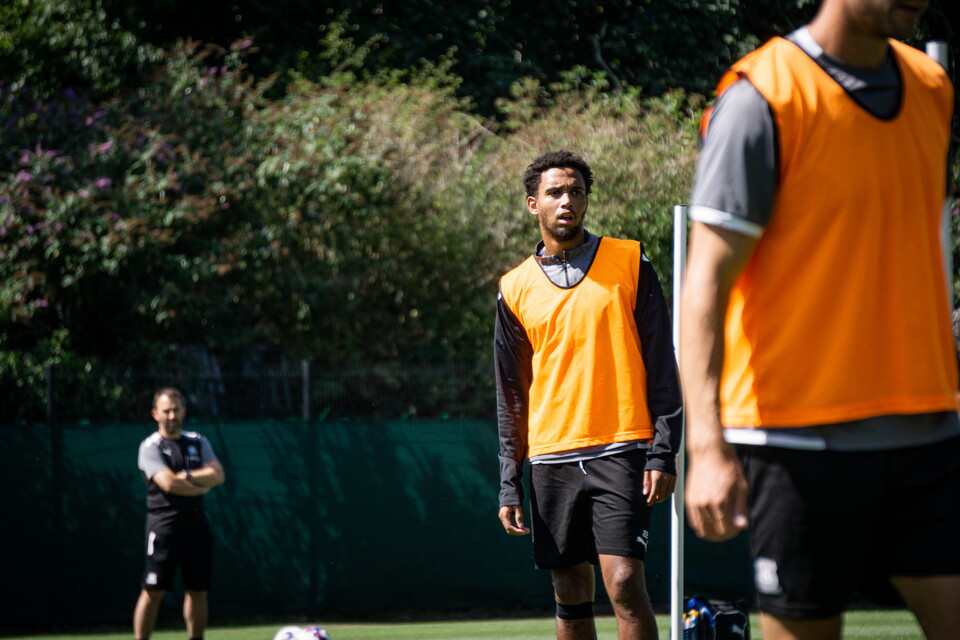 Gallery | Training Pre Barnsley 