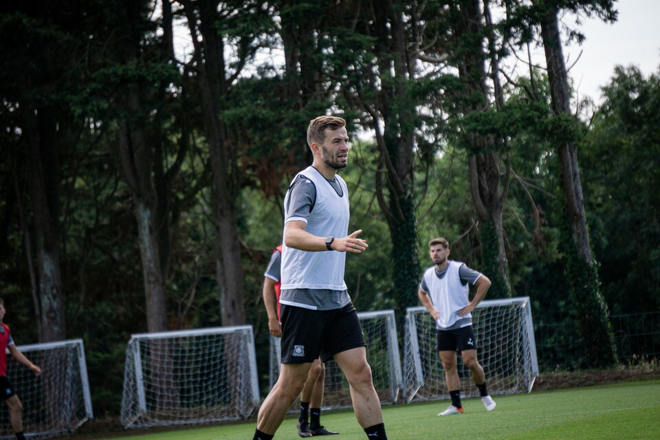Gallery | Training Pre Barnsley 