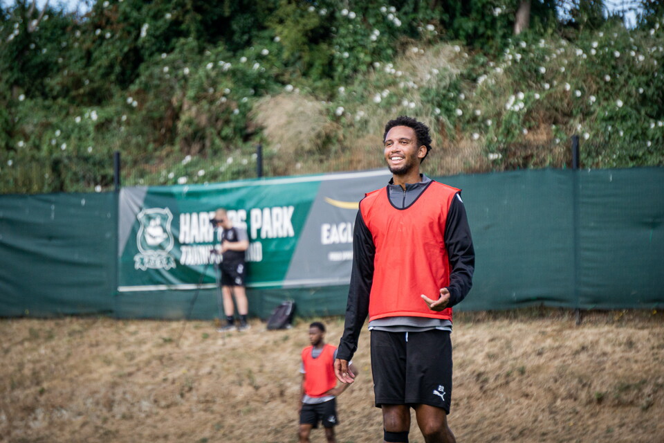 Gallery | Training Pre Barnsley 