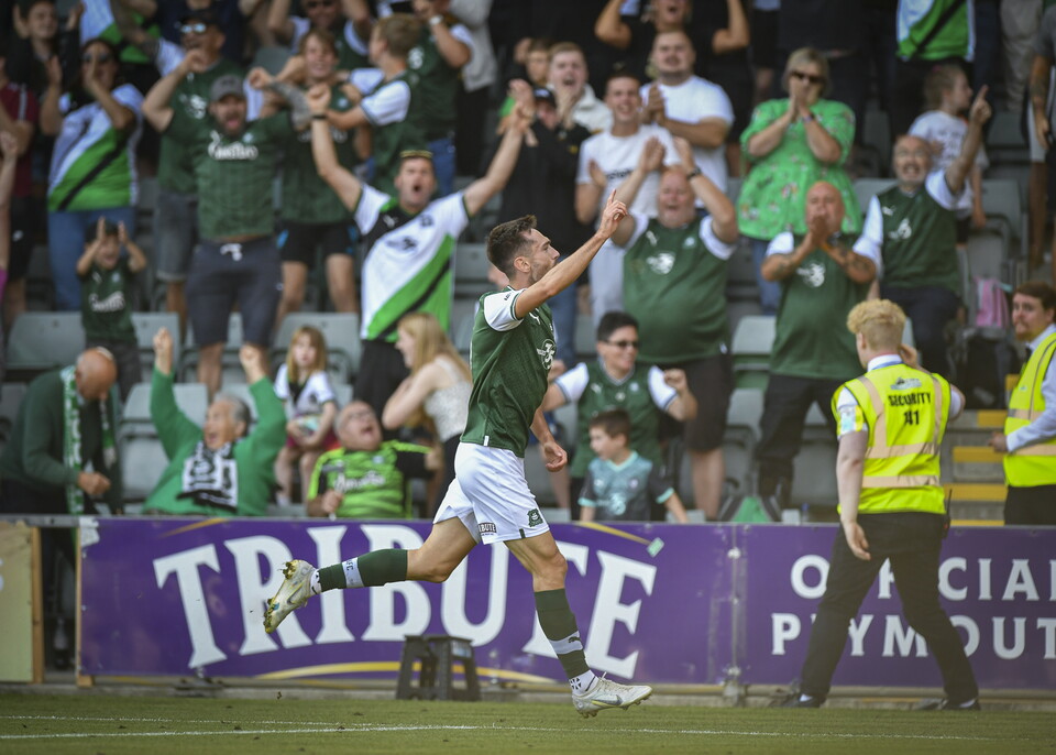 Gallery | Bolton Wanderers (H)