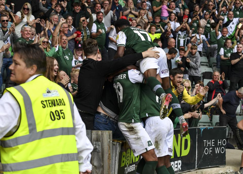 Gallery | Ipswich Town (H)