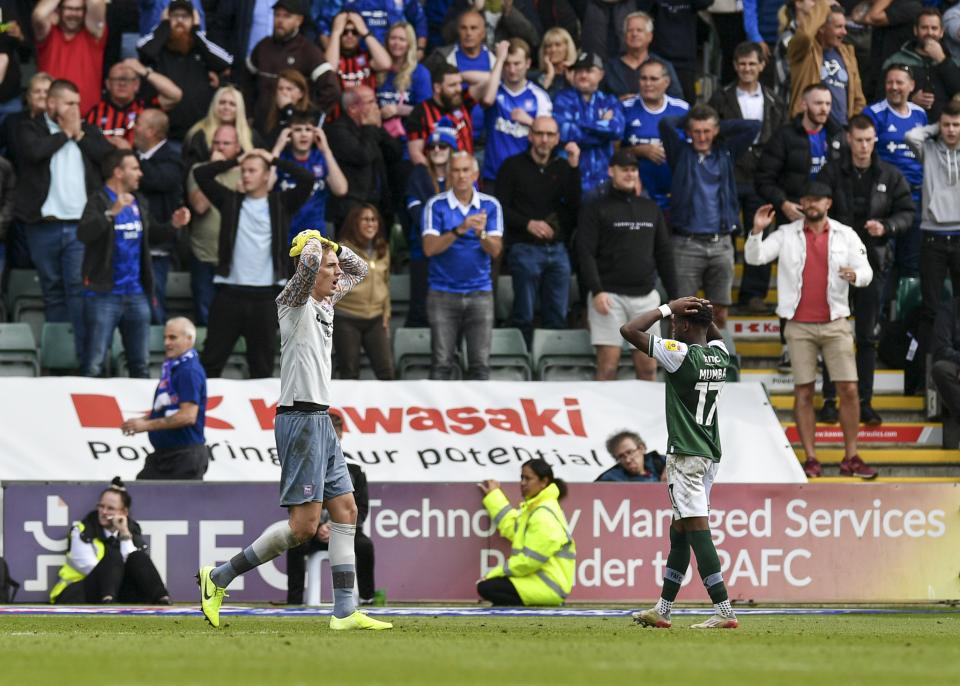 Gallery | Ipswich Town (H)