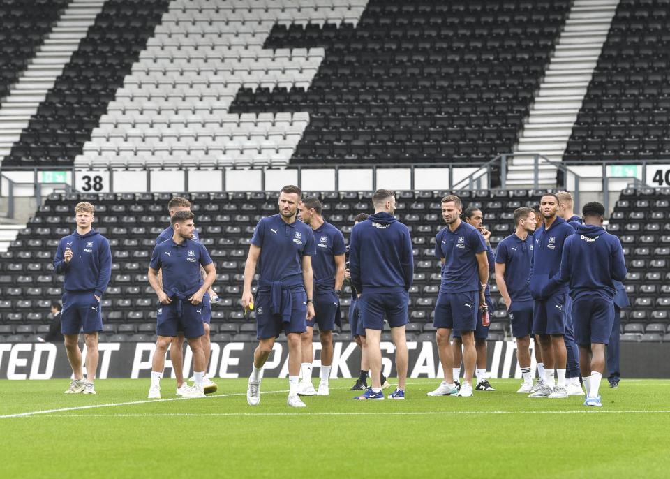 The players prepare at Pride Park