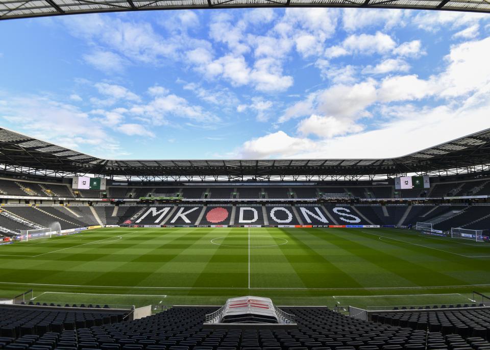 Gallery | MK Dons (A)
