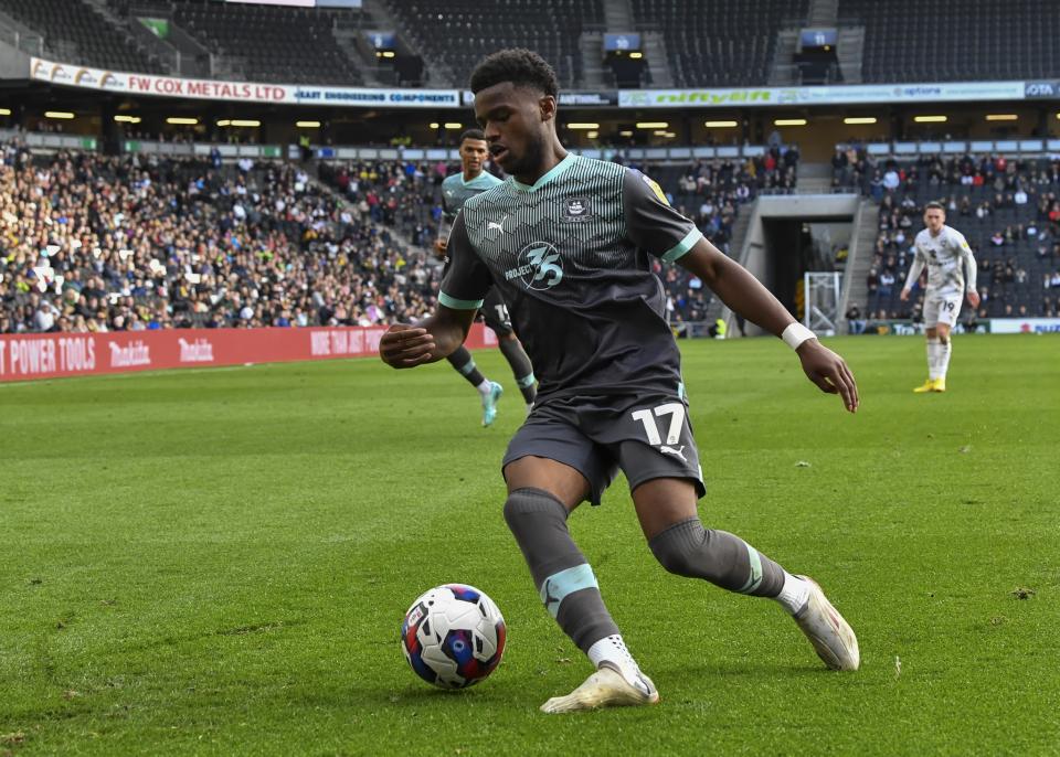 Gallery | MK Dons (A)