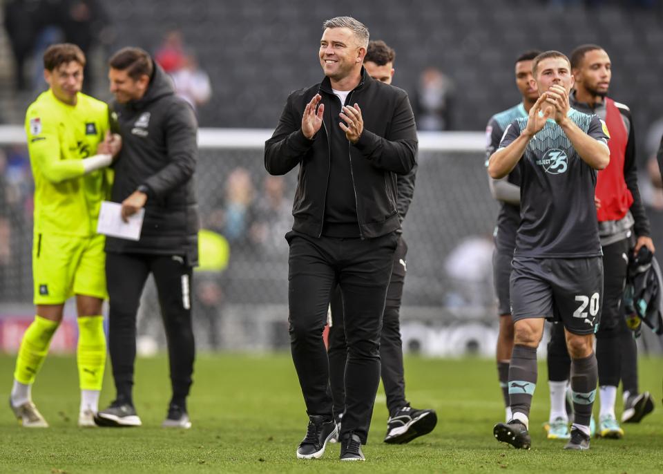 Gallery | MK Dons (A)