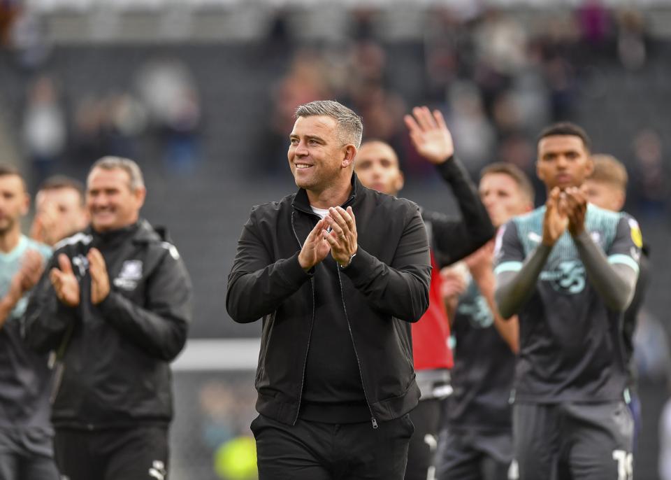 Gallery | MK Dons (A)