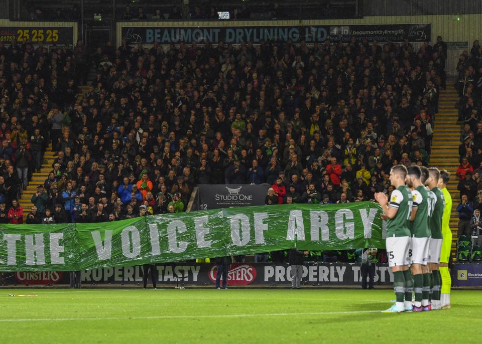 Gallery | Shrewsbury Town (H)