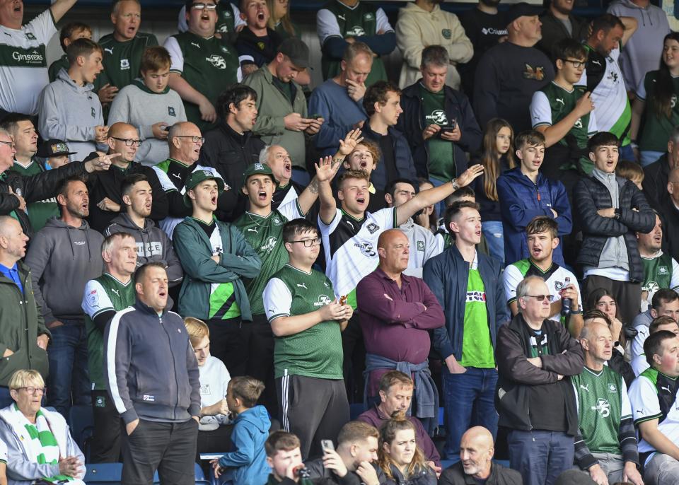 Wycombe Wanderers v Argyle