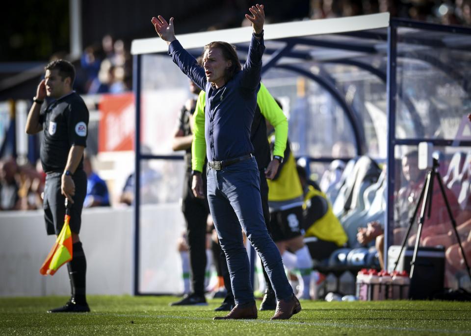 Wycombe Wanderers v Argyle