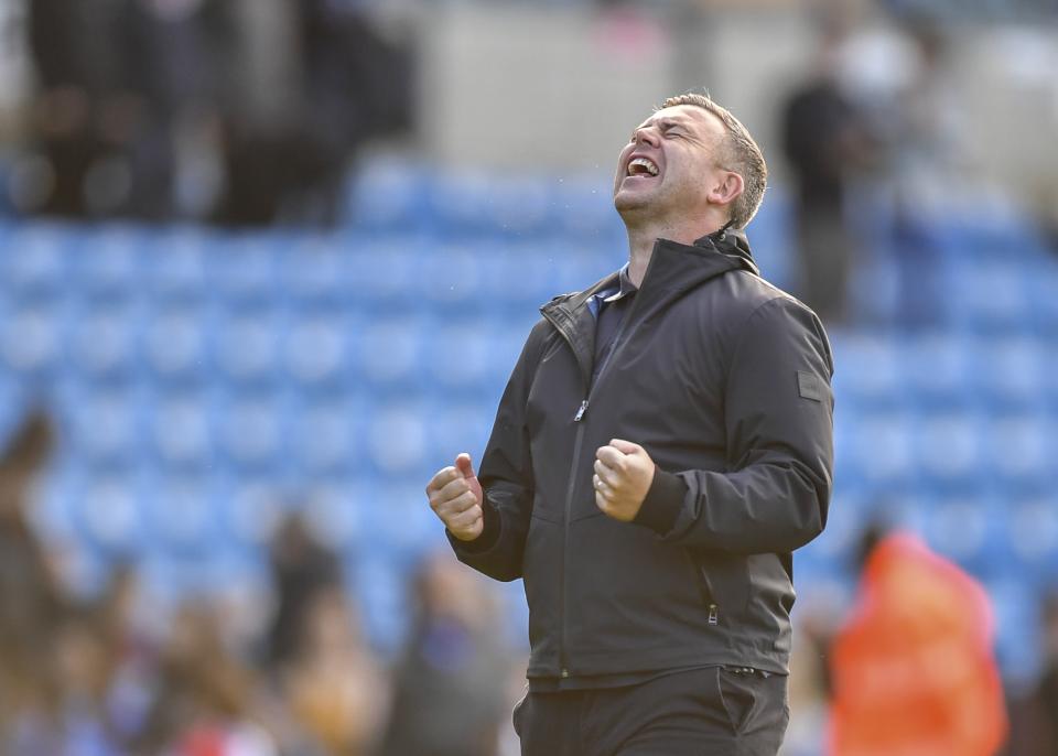 Wycombe Wanderers v Argyle